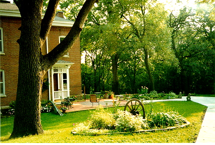 Belmont Hill grounds pic 2