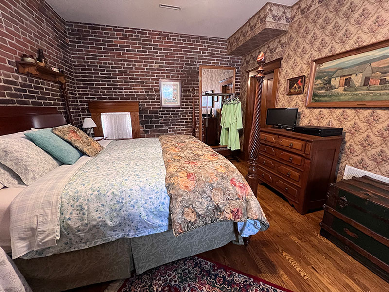 The Heisel Room Pic 5