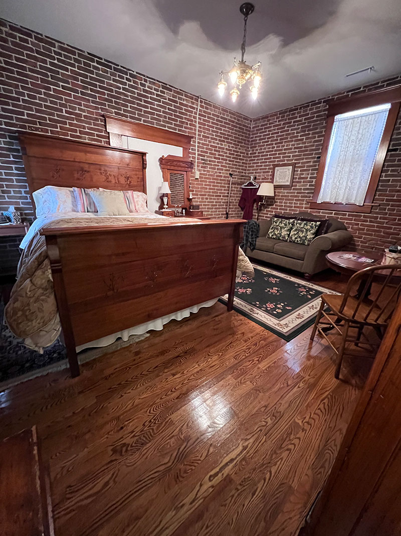 The Wolff Room Pic 4